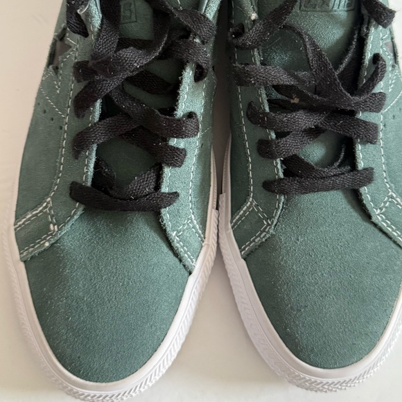 Stylish Green Converse All Star Low Top Women Sneakers size women 7.5 men 5.5 - Picture 4 of 12